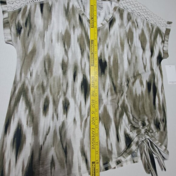 Westbound Woman petites Short Sleeve T Shirt w/ Shoulder Accents NWT - Picture 12 of 12